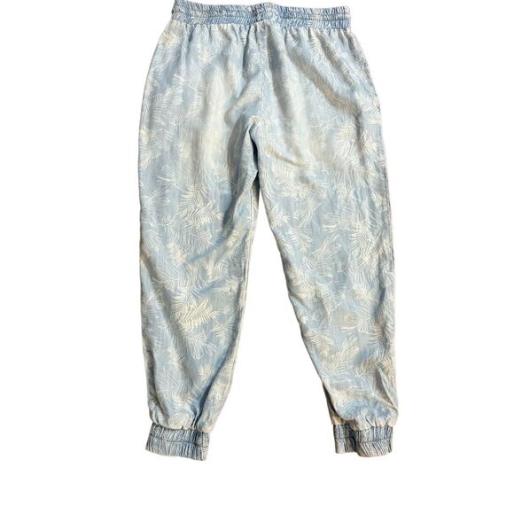 Anthropologie Cloth & Stone Denim Drawstring Lightweight Joggers Tropical Leaf P - Picture 3 of 10